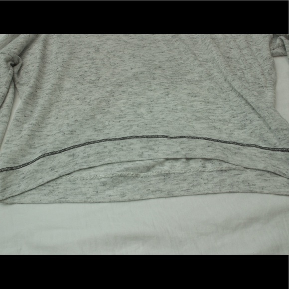 Forever 21 Long Sleeve Crop Top - Picture 3 of 5